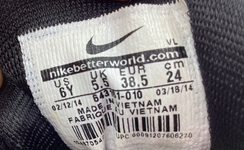 Nike Vapor Shark Fast Flex Youth Football Cleats Black 643161-010 US Size 6Y - Picture 11 of 11