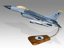 General Dynamics F-16 WP Wolf Pack USAF Desk Wood Airplane New Model Large 1/32