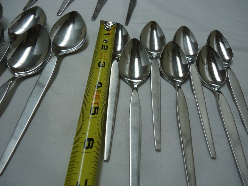 USA SELLER 4 SATINIQUE SEAFOOD / COCKTAIL FORKS ONEIDA NEW 18/8 S/S