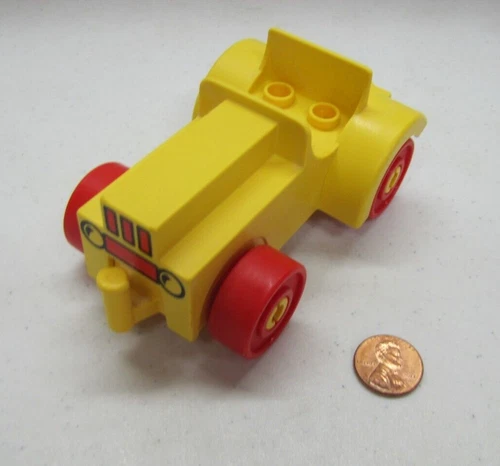 Vintage Lego Duplo Yellow Farm Tractor Riding Vehicle For Farmer Barn