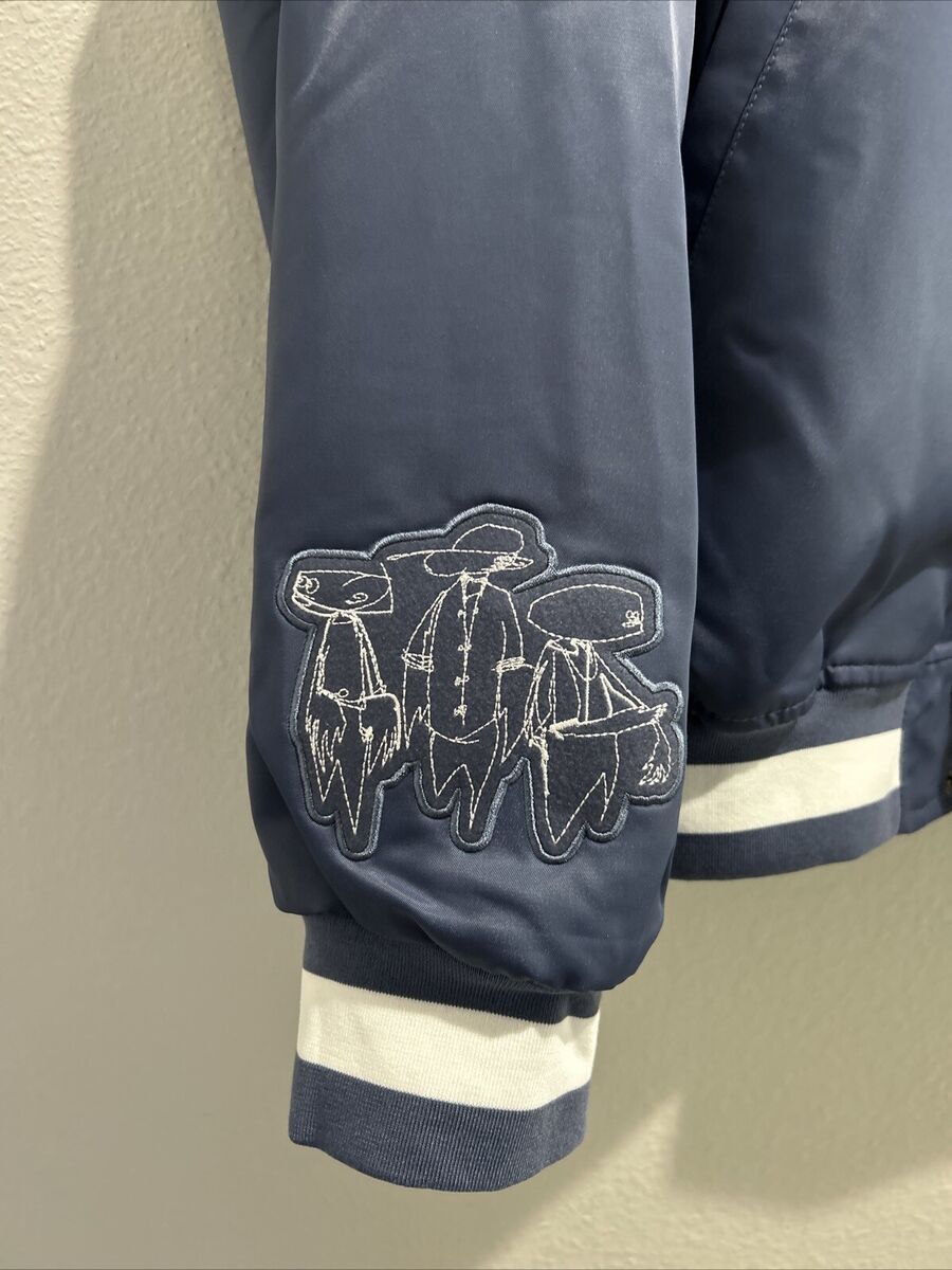 Nike USA Dugout Breaking Satin Jacket Blue / Navy FN9460-491 Nike USA Dugout Breaking Satin Jacket Blue / Navy FN9460-491