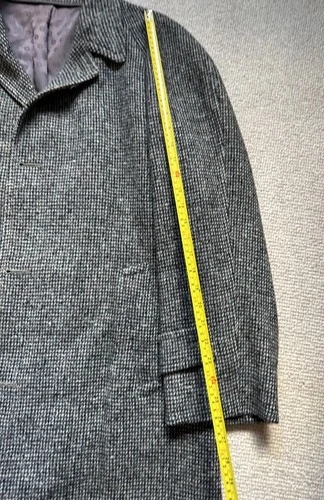 Vintage Men's Harris Tweed Overcoat. L/XL image 13