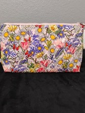 Vera Bradley Essential Pouch Coastal Wildflow...