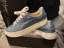 Betsey Johnson SB-SIDNY Light Blue Rhinestone Low Top Lace-Up Sneaker Sz 8.5