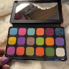 Makeup Revolution Eyeshadow Palette Forever Flawless Birds of Paradise New 