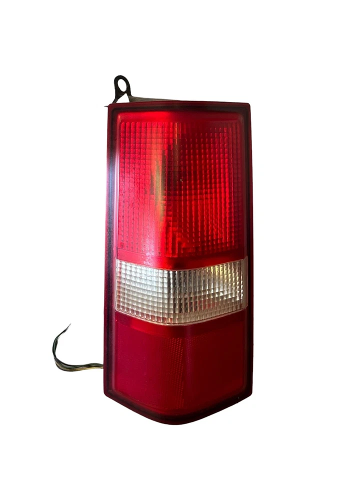 11 12 13 14 15 16 17 18 19 20 21 CHEVY EXPRESS 2500 Tail Light Lamp Left Driver - Image 4 of 4