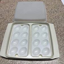 Vtg Tupperware Almond 723-4 Deviled Egg Keeper Lid 722-2 Trays 665-1/2 EUC