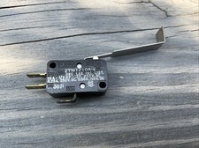 Unimax 2TMT210A-4 Switch Microswitch NOS