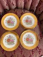 Vintage King Quality Fine Dinnerware Floral Gold 22 k Porcelain Plate USA 1960s