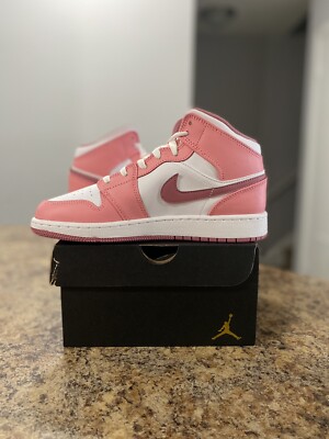 Air Jordan 1 Mid ホワイト/ピンク s-l400.jpg