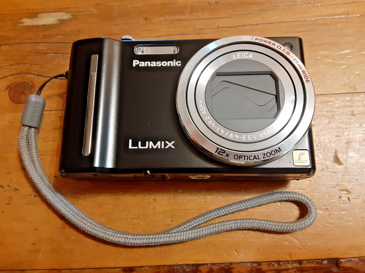 Panasonic LUMIX DMC-ZS6 12.1MP Digital Camera - Black for sale