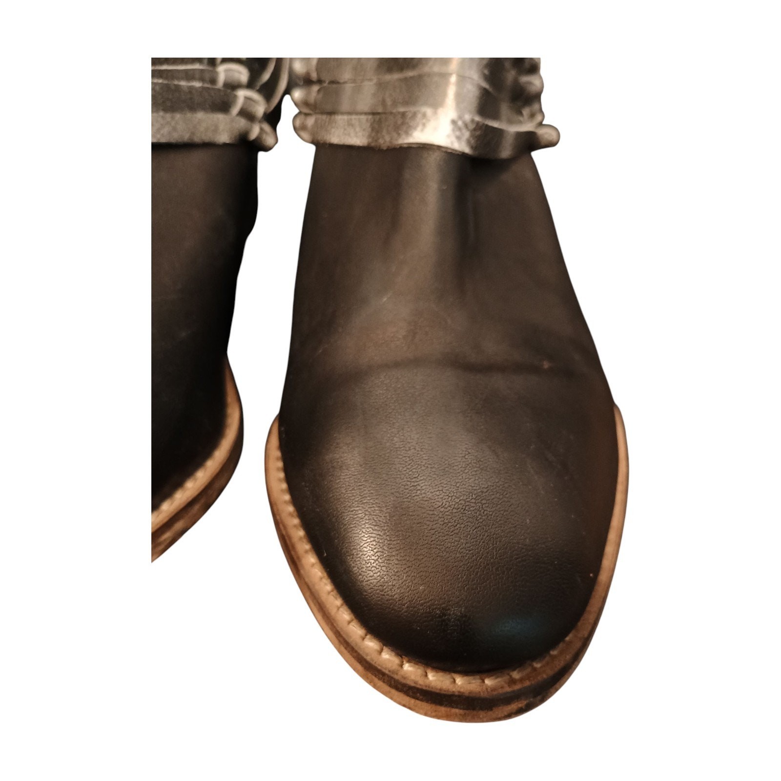 Diba Women's True Leather Sly Fox Pull On Bootie Black & Gray Straps Size 9.5M 