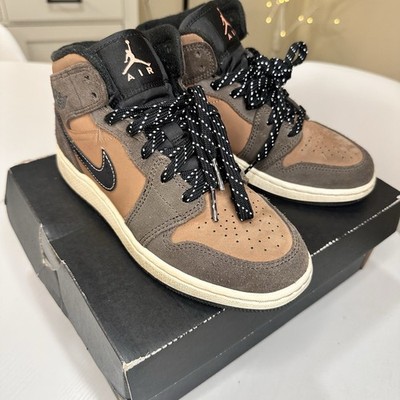 Nike Air Jordan 1 Mid Earth Tone Dark Chocolate Brown DC7248-200 GS Size 3.5