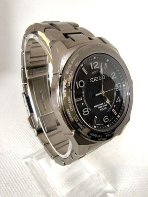 Seiko Brightz 7B25 0AC0 Titanium Radio Solar Watch Black Dial