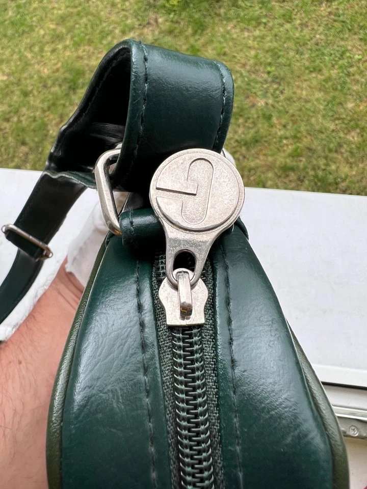 Bolso Bandolera Gola Vintage Retro Estilo Militar Verde Oscuro Reino Unido Mini Vinilo Cartera Foto 2 de 4