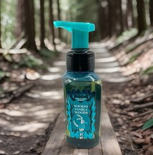 Bath  Body Works Foaming Hand Soap- Wicked Vanilla Woods 8.75 fl oz 