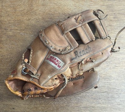 Reach Super Monster M1000 Baseball Glove Leather LARGE 13  RHT  **BROKEN IN**