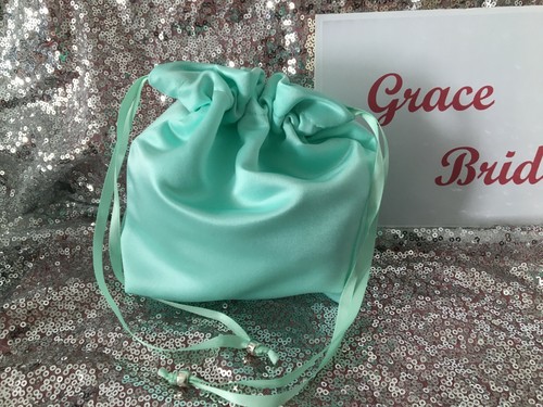 BOLSO DOLLY SATINADO MENTA BODA NUPCIAL GRADUACIÓN MUCAMA. FLOWER GIRL *HECHO/VENDEDOR EN REINO UNIDO* - Imagen 4 de 27