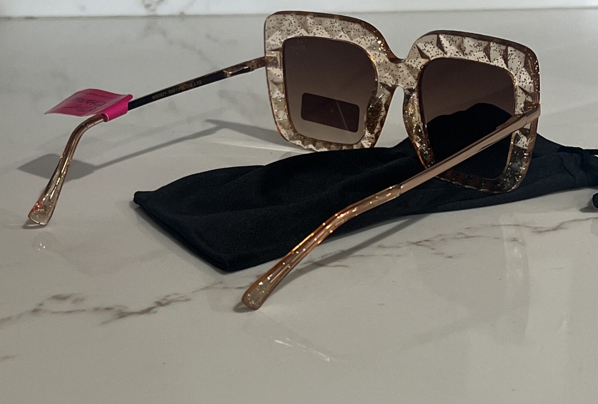 Betsey Johnson Square Sunglasses Oversized Sleek Thin Peach  display picture 3