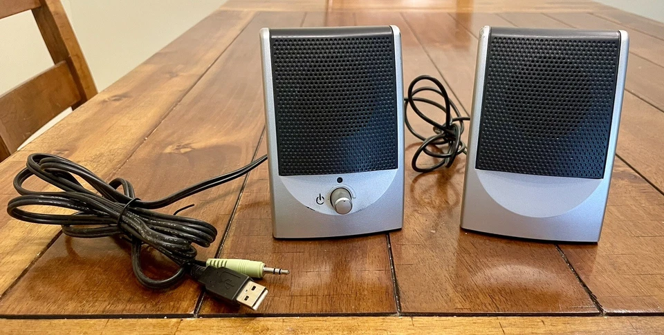 Gateway Computer Speakers Diamond Audio Technology Model EMC 2.0 USB - Image 2 of 4