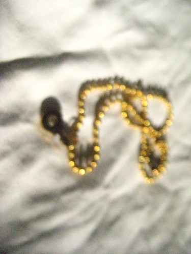Vntage cute necklace 17" tiny gold tone beads w studded charm pendant,gift boxed - Picture 3 of 4