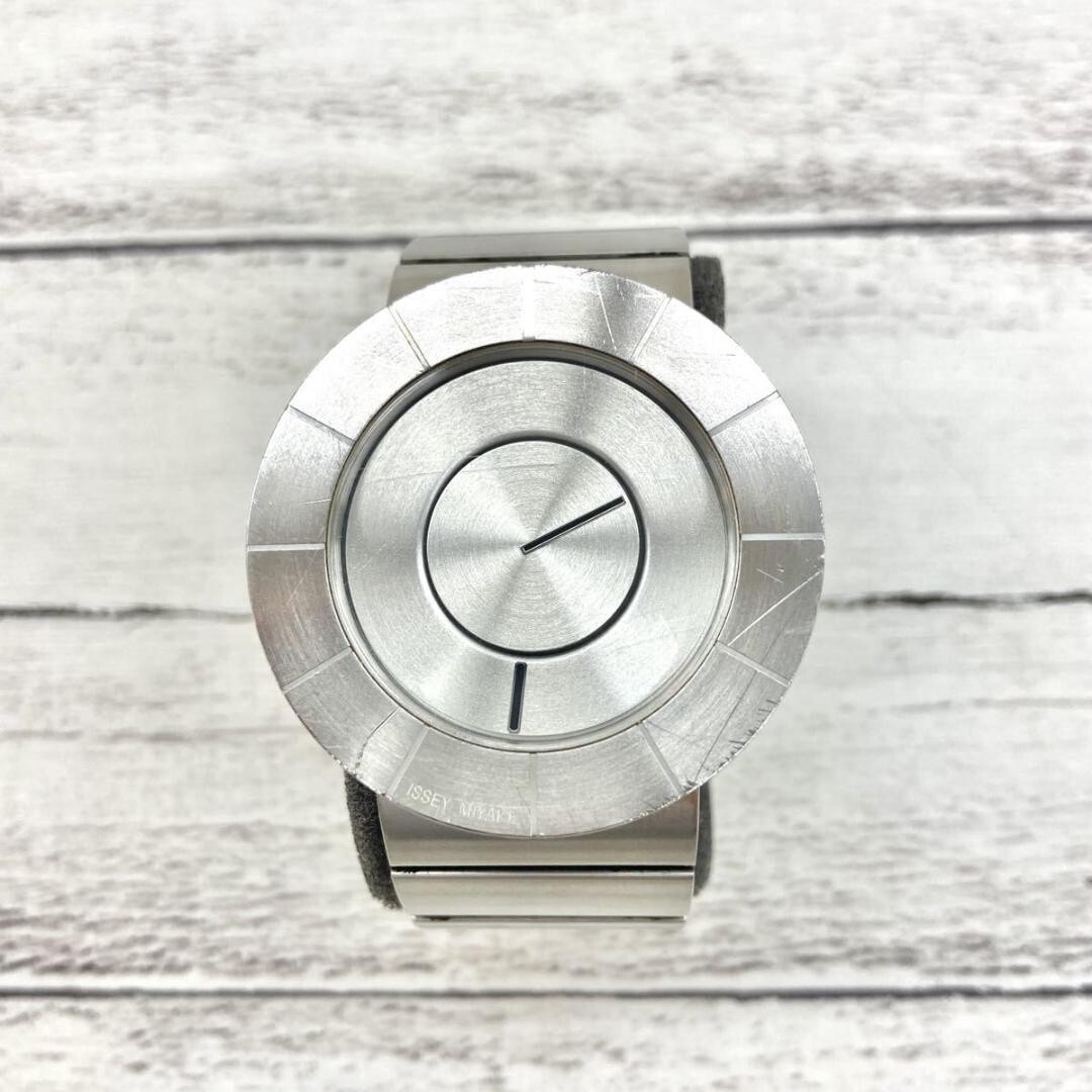 ISSEY MIYAKE TOKUJI YOSHIOKA Silver VJ20-0010 Wristwatches