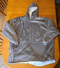 The comfy cozy wearable blanket osfa gray