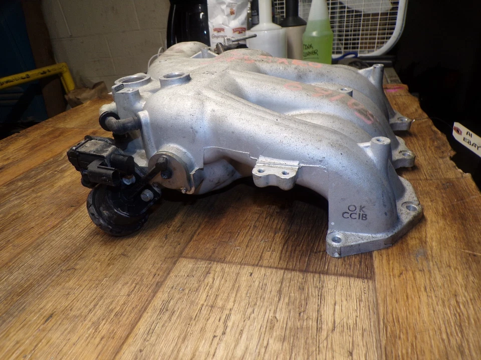 HYUNDAI ENTOURAGE 2007-2009 07-11 AZERA 06-08 SONATA ENG COLECTOR DE ADMISIÓN SUPERIOR Foto 3 de 4