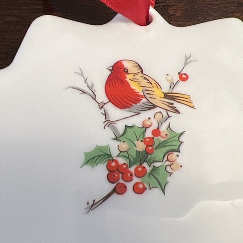 Vintage Royal Tara Ireland Christmas Ornament Fine Bone China Star Bird - Picture 5 of 9