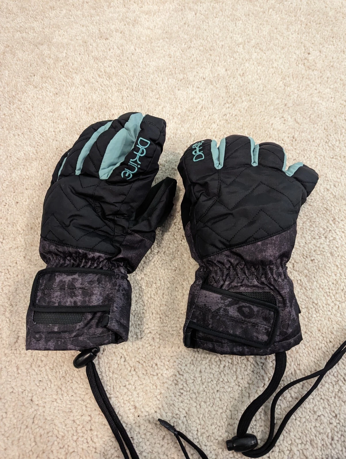 Dakine Women's Snow Gloves (size S)