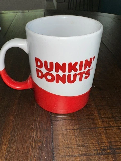 NEW! Dunkin' Donuts Coffee Cup Red & White Wave Ceramic 16 Oz 2017 Mug NWT - Image 4 of 4