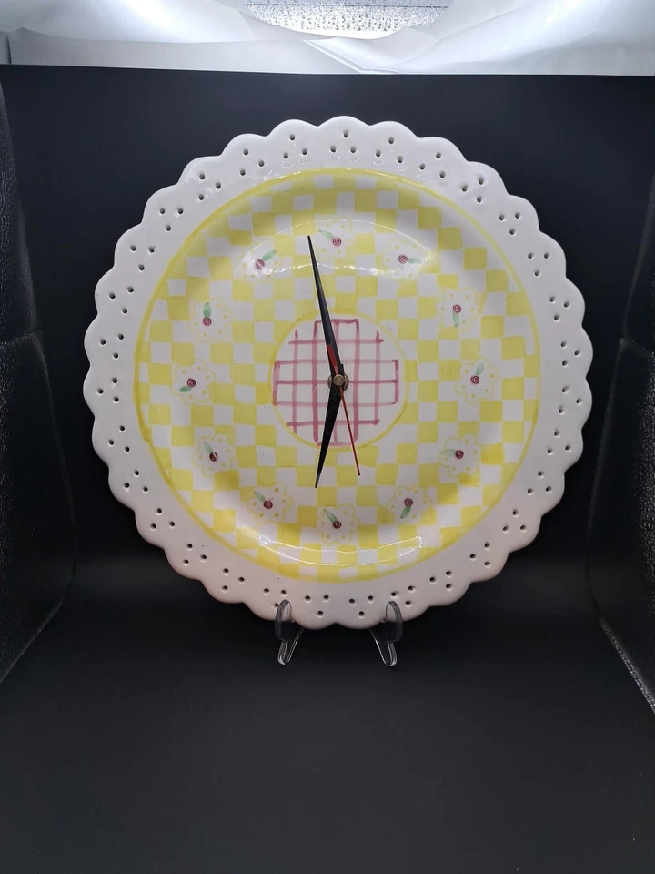Two's Company Ceramic Wall Clock Patti Cappell Designs Hand Painted Plate - Image 2 of 4
