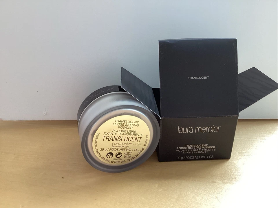 Laura Mercier Translucent Powder - 1oz NIB - Image 4 of 4