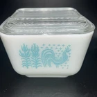 Vintage PYREX Amish Butterprint Refrigerator Dish W/ Lid 501 Turquoise Aqua Blue