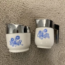 Vintage Pyrex Gemco Blue Sunflower Cream and Sugar Set Blue And White