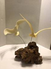 VTG John Perry 2 Seagull BIRDS IN FLIGHT Sculpture Art Burl Wood Original Tag!!!