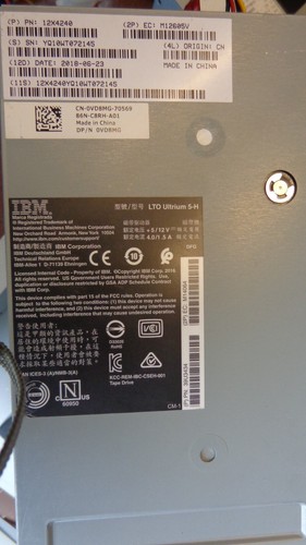 DELL 0VD8MG LTO5 SAS V2 HH internes Bandlaufwerk 12X4240 IBM VD8MG LTO-5 - Bild 4 von 24