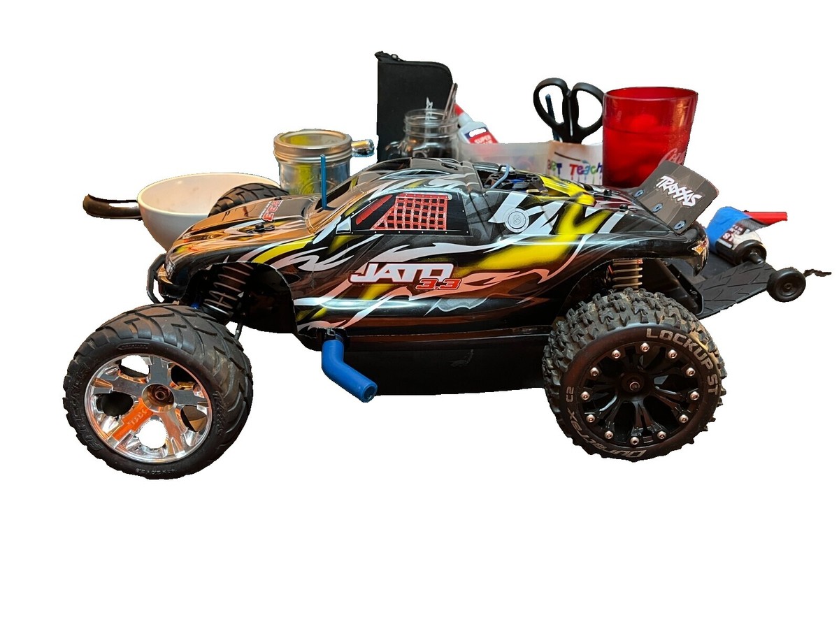トラクサス 　JATO 　ニトロ25 　1/１０　エンジンカー　２WD トラクサス JATO ニトロ25 1/10 エンジンカー 2WD Traxxas 1