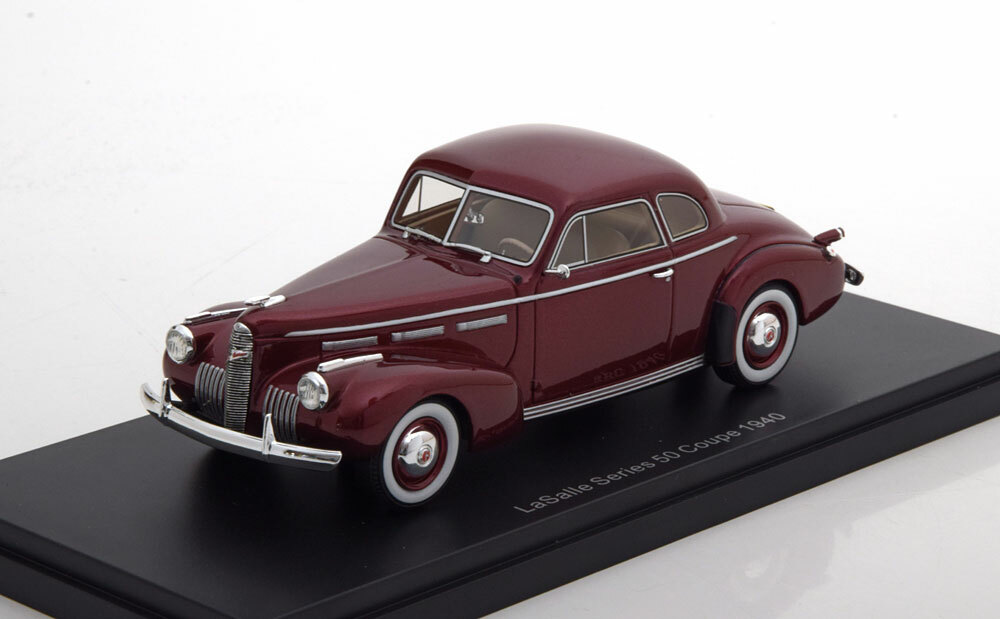 La Salle Series 50 Coupe 1940 miniature 1/43 rouge, ravivez la nostalgie rétro