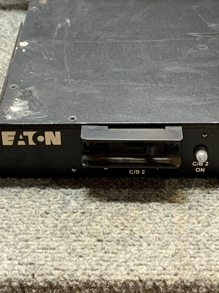 EATON T2235-F3-CFB15L 12-Outlets DUAL INPUT REDUNDANT  - Image 2 of 4