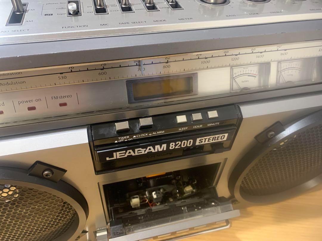 ラジオ・コンポ Jeagam 8200 stereo ラジオ・コンポ Jeagam 8200 stereo Mitsubishi Electric Jeagam