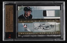 2011-12 ITG Ultimate Memorabilia 11th Edition Gold 6/10 Kyle Turris Auto 2d8