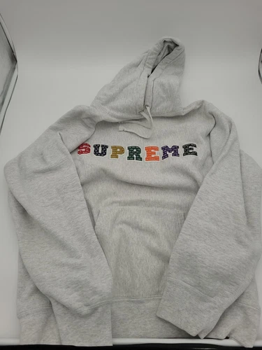 Sweat à capuche Supreme The Most gris bruyère FW19 Medium Excellent état convient comme Sm