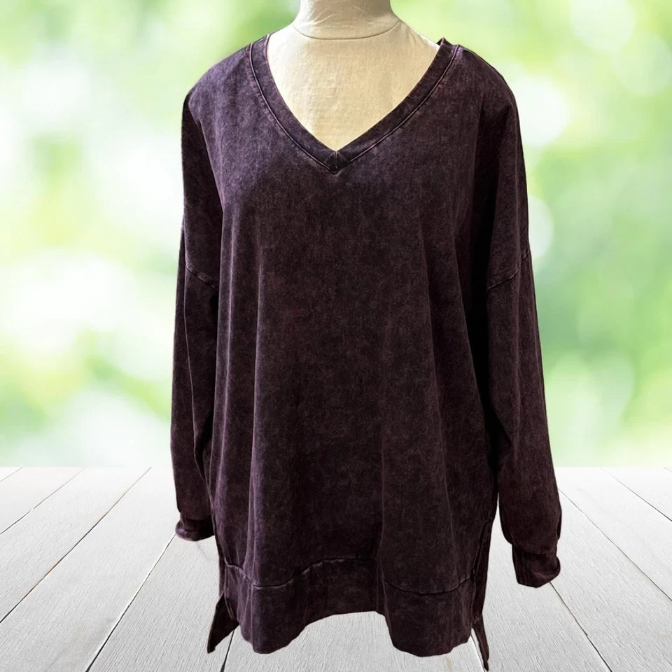 ZENANA Tunic Top Womens 2X Purple Acid Wash Vneck Side Slit Soft Knit Lagenlook - Image 3 of 4