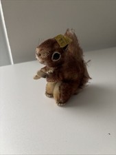Steiff Perri Eichhörnchen mit Knopf Im Ohr u...