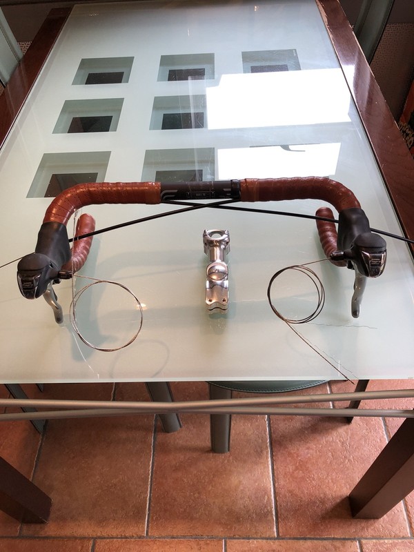 Moulton TSR 30 Drop Handlebars Shimano Tiagra 10 Speed Triple Levers