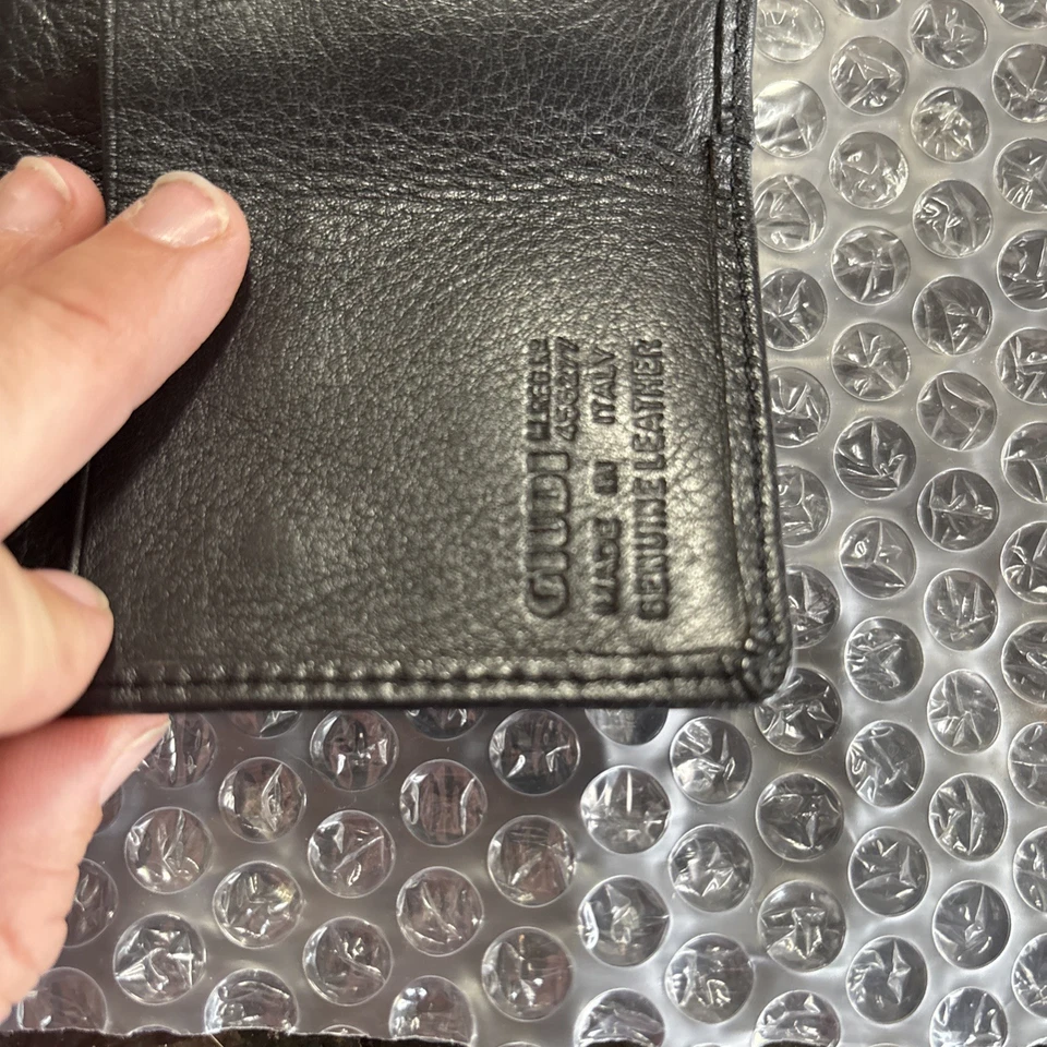 Billetera de cuero Giudi italiana negra plegable para hombre y porta tarjetas de identificación con caja Foto 4 de 4