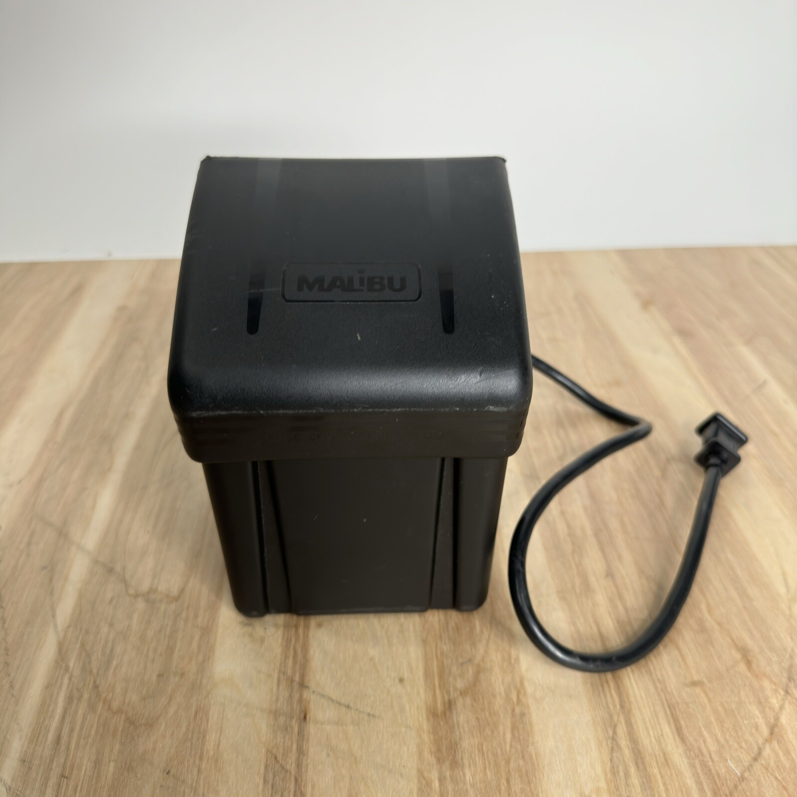 Malibu ML121RT 120V IN/12V OUT 121W AC Low Voltage Power Transformer eBay