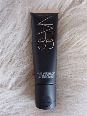 Nars Velvet Matte Skin Tint foundation tinted SPF 30 FINLAND Light 1