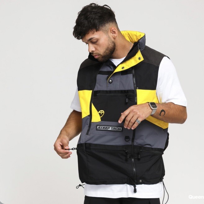 The North Face Steep Tech Apogee Vest - Mens Size Large The North Face Steep Tech Apogee Vest - Mens Size Large